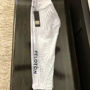 Peloton Palm Blanc HW Capri